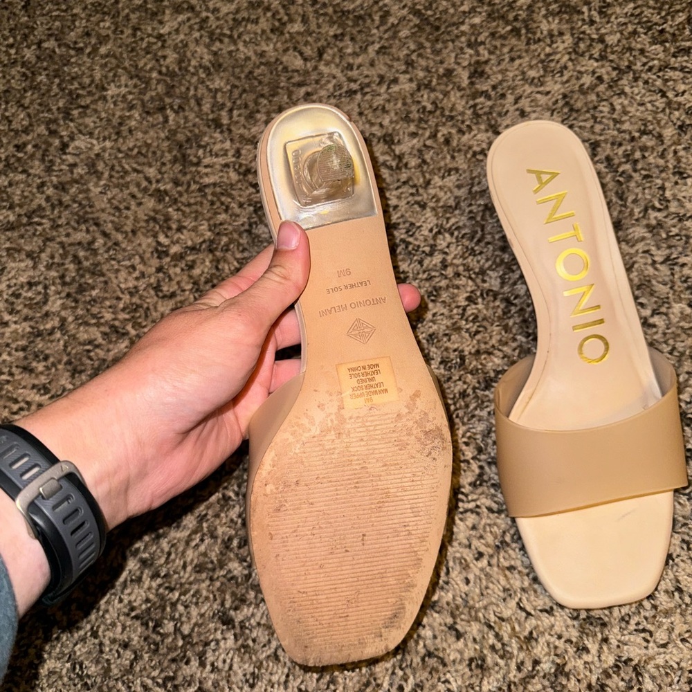 Antonio Melani kitten heels - Picture 2 of 4
